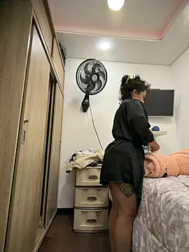 Snapshot of carolgaita chatting on June 7, 12:31 pm carolgaita online show from June 7, 12:31 pm