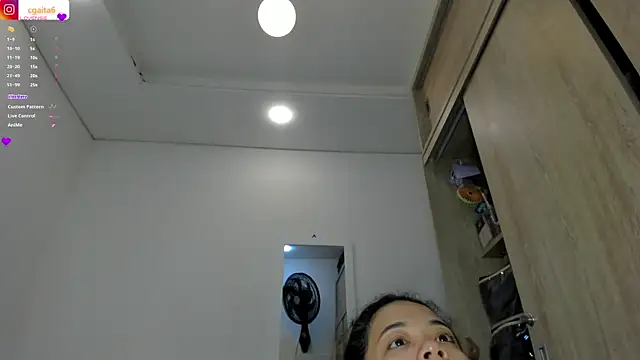 Snapshot of carolgaita chatting on August 3, 10:43 am carolgaita online show from August 3, 10:43 am