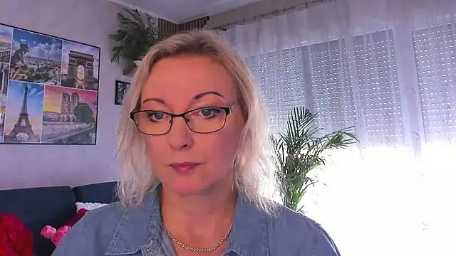 Snapshot of vanessa_chat chatting on June 30, 1:23 pm vanessa chat online show from June 30, 1:23 pm