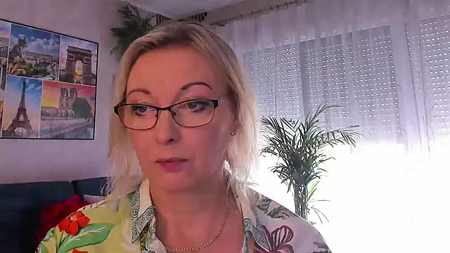 Snapshot of vanessa_chat chatting on July 16, 12:55 pm vanessa chat online show from July 16, 12:55 pm