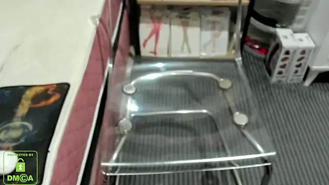 bisexyelizz online show from November 21, 9:35 pm