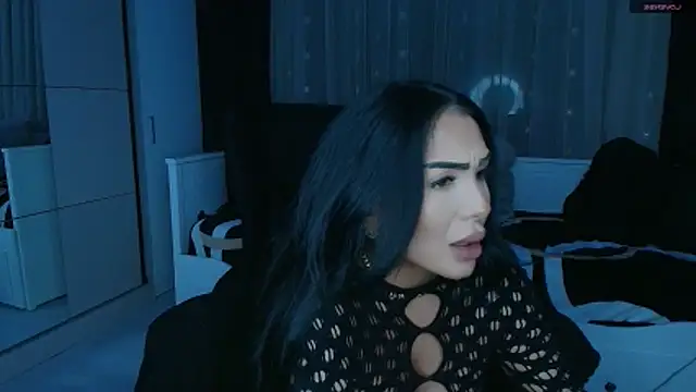 Snapshot of mistress_meryem chatting on April 6, 11:05 pm mistress meryem online show from April 6, 11:05 pm