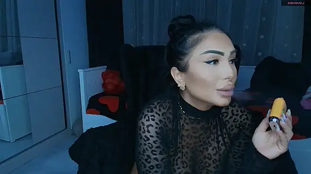 Snapshot of mistress_meryem chatting on May 3, 9:43 pm mistress meryem online show from May 3, 9:43 pm