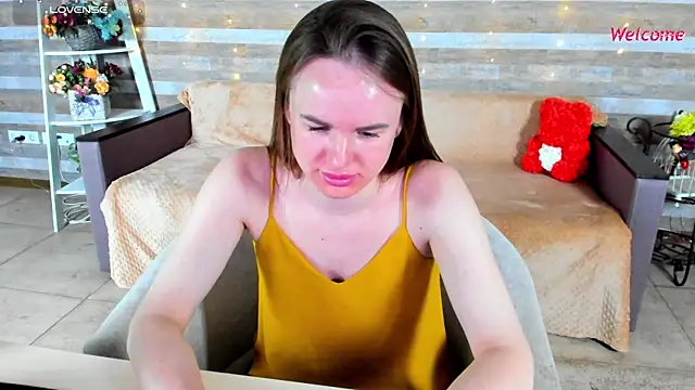 Snapshot of SusanSmit chatting on June 6, 6:56 pm SusanSmit online show from June 6, 6:56 pm