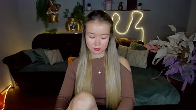 PollyOcean online show from November 24, 10:59 am