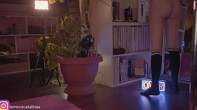 Snapshot of YourBabyPearl chatting on February 26, 7:38 pm YourBabyPearl online show from February 26, 7:38 pm