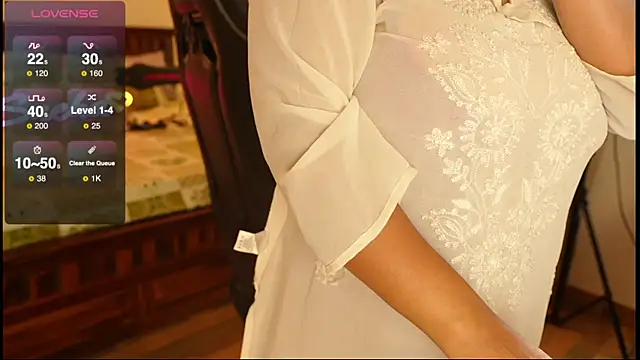 Snapshot of sneha_hussy chatting on November 22, 10:09 pm sneha hussy online show from November 22, 10:09 pm