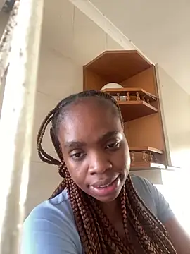 LuciousLips96 online show from June 23, 1:09 pm