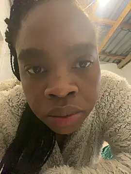 LuciousLips96 online show from July 20, 2:41 pm