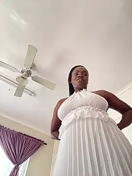 LuciousLips96 online show from July 23, 9:07 am