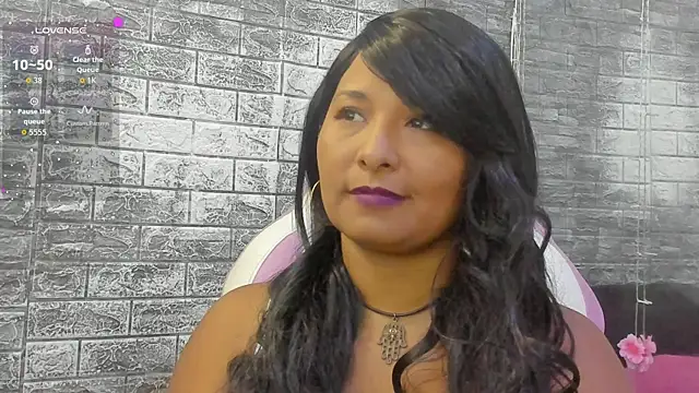 paola ih online show from June 8, 1:44 pm