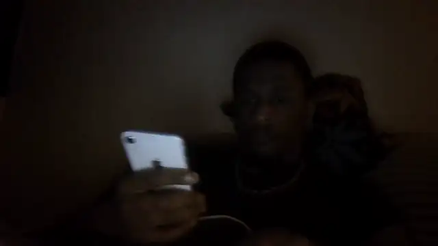 Snapshot of Tristris100 chatting on March 9, 3:22 am Tristris100 online show from March 9, 3:22 am