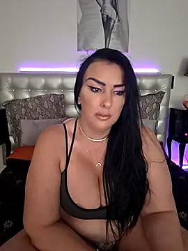 TiffanyRoxx online show from February 13, 12:01 pm