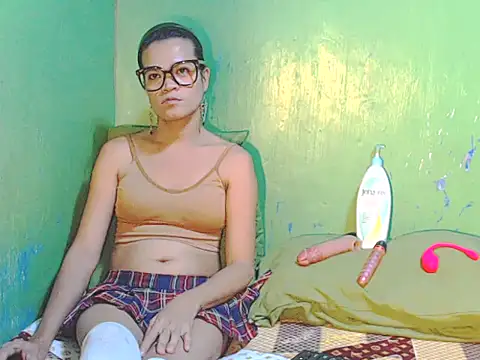 Paula Jordan online show from February 1, 2:04 pm