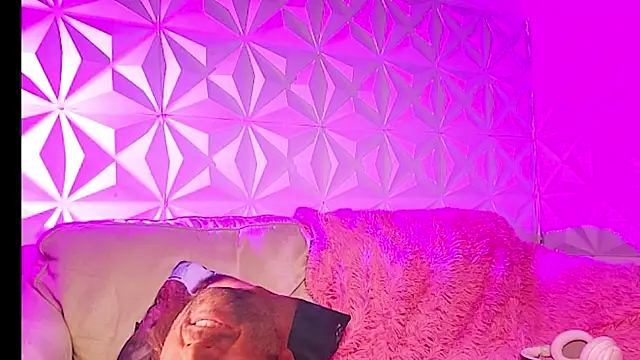 Satyn doll online show from February 6, 11:41 pm