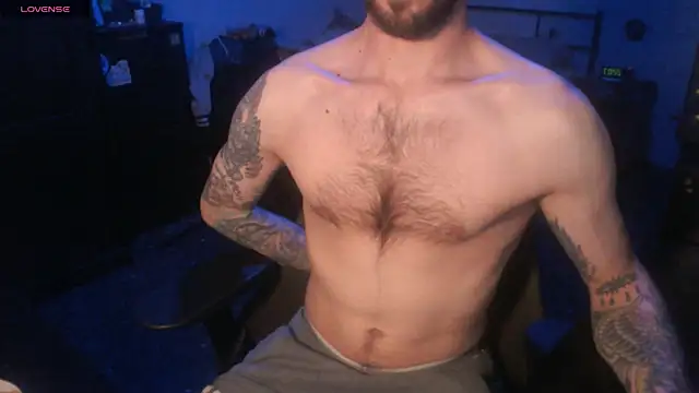 SexxxyLouis online show from November 2, 9:06 pm