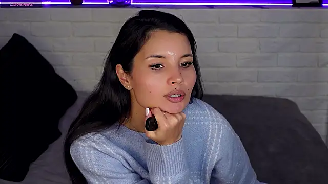 ErikaSoft online show from December 14, 12:55 pm