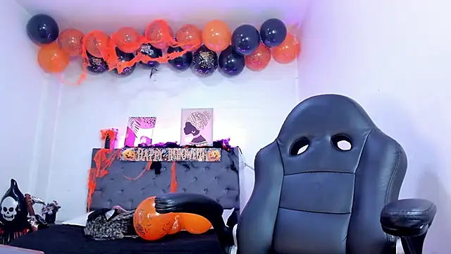 Ellie Alves online show from October 31, 1:12 pm