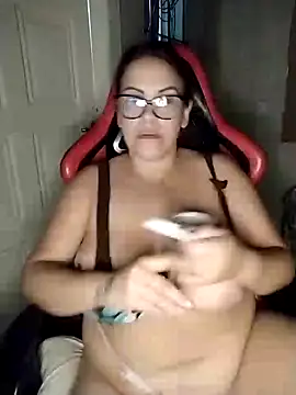 AyantiPonz79 online show from February 14, 2:19 am