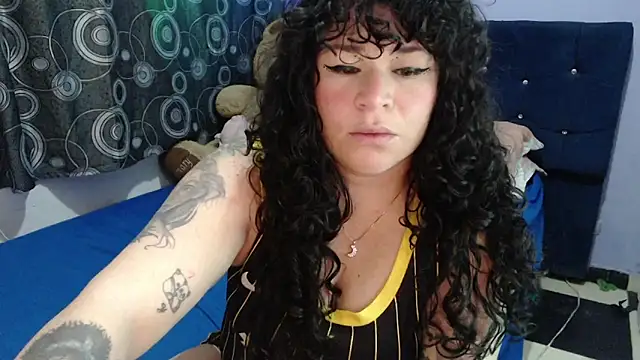 ANGELIQUE KLANE online show from February 16, 4:19 am