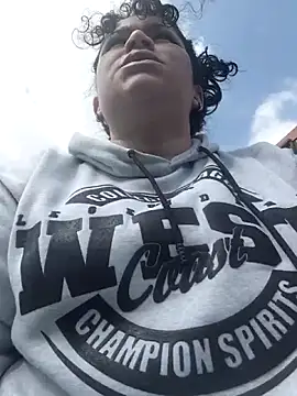 ANGELIQUE KLANE online show from March 14, 2:33 pm