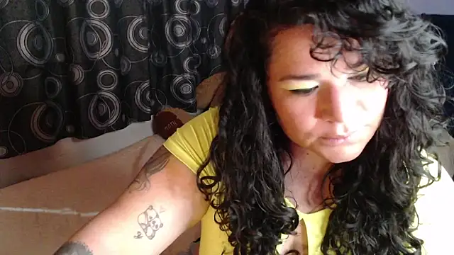 Snapshot of ANGELIQUE_KLANE chatting on May 13, 7:55 pm ANGELIQUE KLANE online show from May 13, 7:55 pm