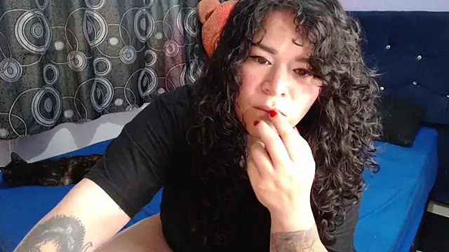 Snapshot of ANGELIQUE_KLANE chatting on May 18, 4:02 pm ANGELIQUE KLANE online show from May 18, 4:02 pm