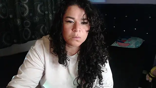 Snapshot of ANGELIQUE_KLANE chatting on May 31, 6:09 pm ANGELIQUE KLANE online show from May 31, 6:09 pm
