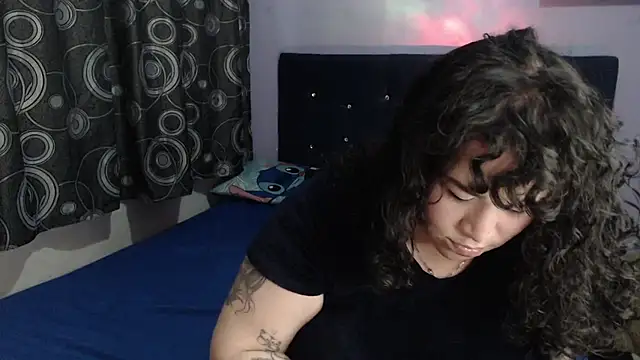 Snapshot of ANGELIQUE_KLANE chatting on July 3, 5:52 pm ANGELIQUE KLANE online show from July 3, 5:52 pm