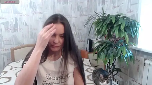 GinaQSoul online show from February 27, 9:53 am