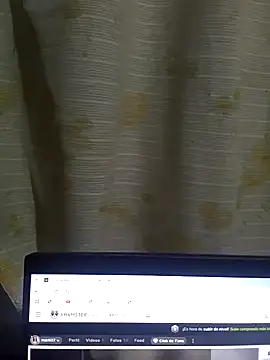 Snapshot of mari657 chatting on March 10, 11:27 pm mari657 online show from March 10, 11:27 pm