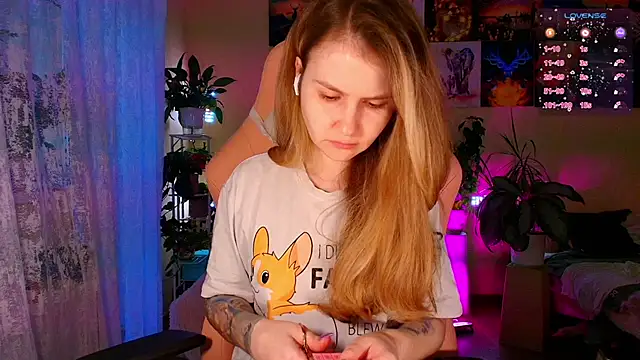 GoodWitch  online show from December 2, 7:36 am