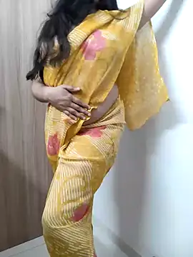 Snapshot of MumbaiMaskGirl chatting on December 10, 12:38 pm MumbaiMaskGirl online show from December 10, 12:38 pm