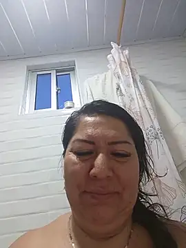 Brenda Berck  online show from June 7, 12:09 pm