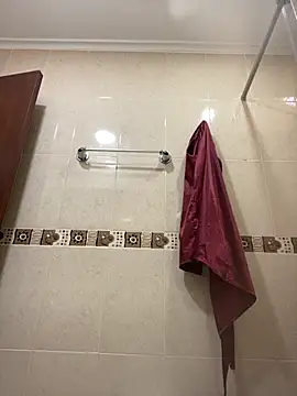 Fancyxlove online show from November 3, 12:39 pm