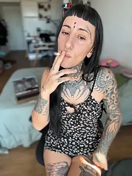 Snapshot of samisamsx chatting on October 13, 5:13 pm samisamsx online show from October 13, 5:13 pm