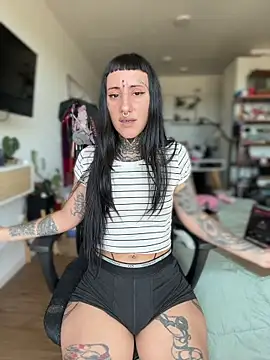 Snapshot of samisamsx chatting on October 20, 5:13 pm samisamsx online show from October 20, 5:13 pm