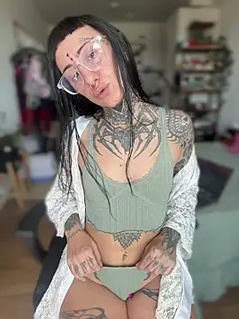 Snapshot of samisamsx chatting on October 23, 4:17 pm samisamsx online show from October 23, 4:17 pm