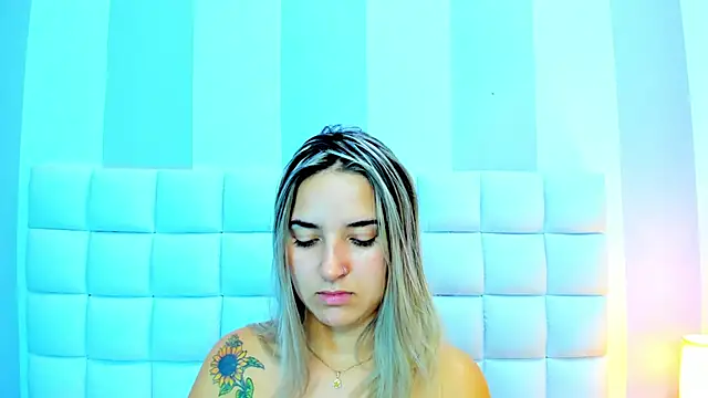 teresasroom  online show from March 18, 7:53 pm