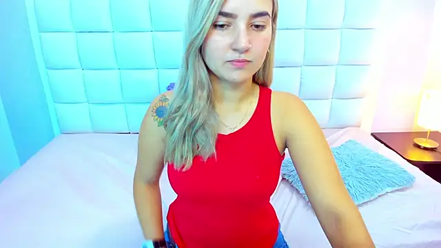 teresasroom  online show from September 9, 2:16 pm