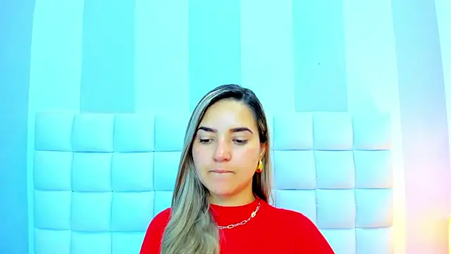 teresasroom  online show from November 4, 6:18 pm