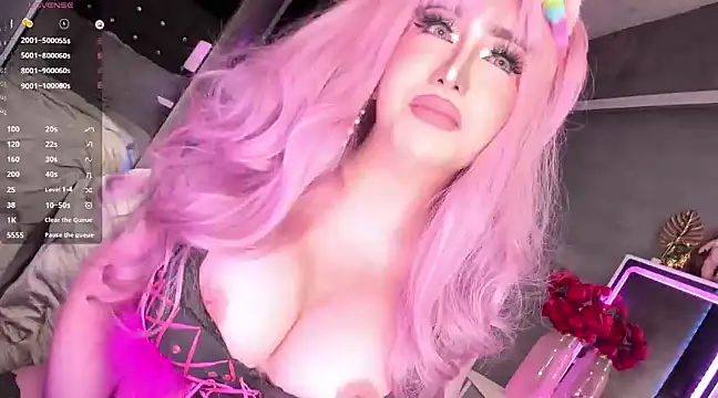 Snapshot of YOURGODDESSMONICA chatting on December 23, 11:39 pm YOURGODDESSMONICA online show from December 23, 11:39 pm