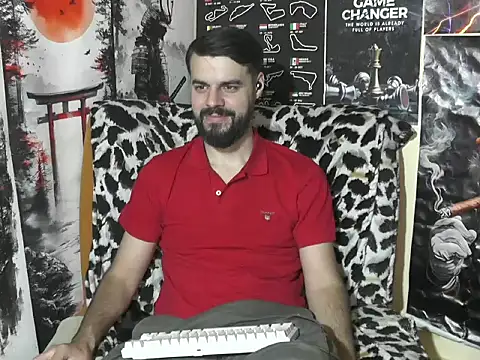 Snapshot of 00george chatting on November 25, 6:19 pm 00george online show from November 25, 6:19 pm