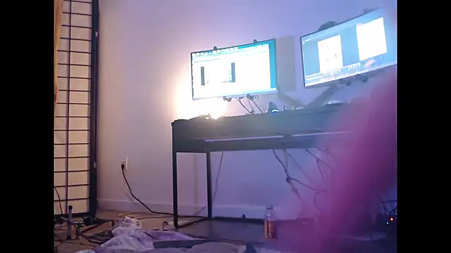 Mikela Alexa online show from February 7, 6:06 am