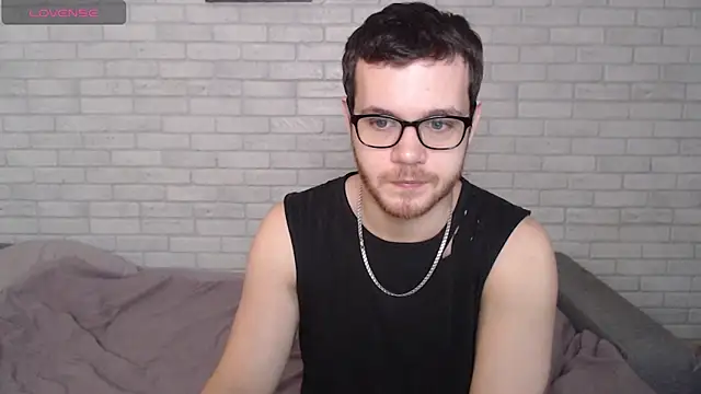 Alexxx horny online show from February 17, 7:27 am