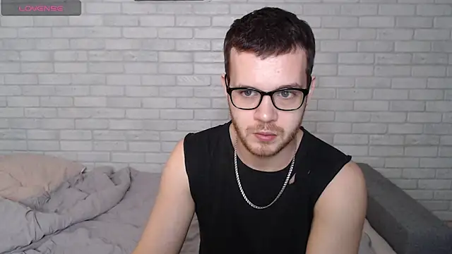 Alexxx horny online show from March 18, 4:54 pm