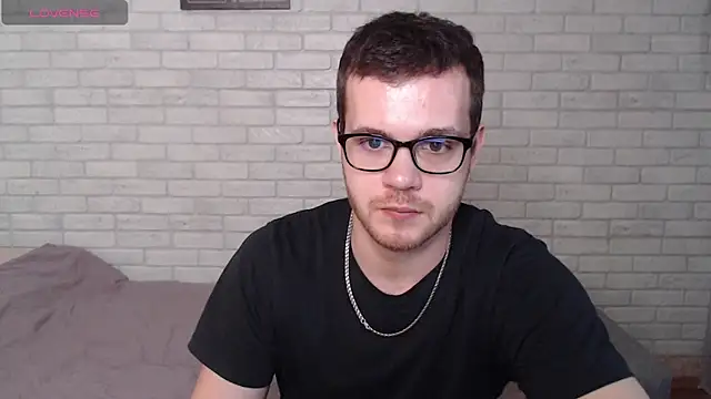 Alexxx horny online show from May 5, 2:47 pm