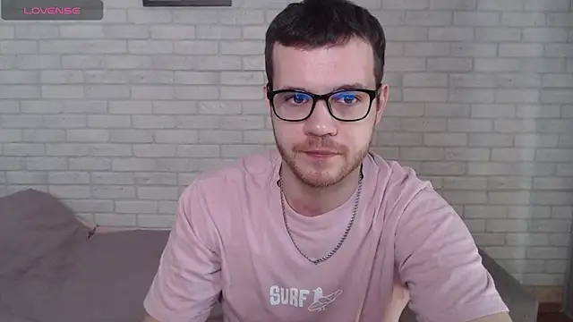 Alexxx horny online show from May 8, 7:57 am