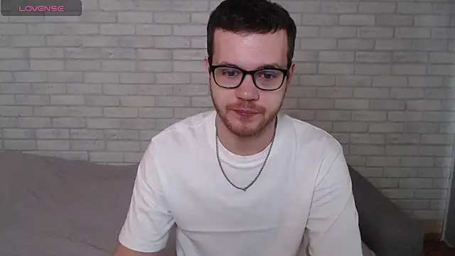 Alexxx horny online show from May 9, 8:08 am