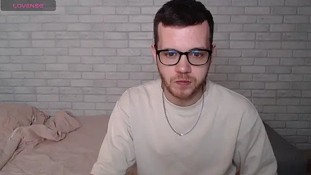 Alexxx horny online show from May 31, 7:04 pm